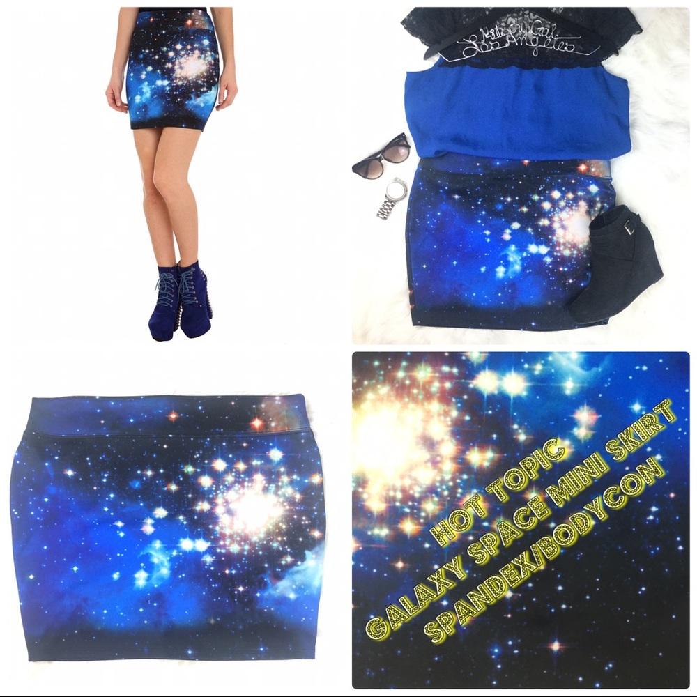 Hot Topic Galaxy Space Stretchy Mini Skirt Contour